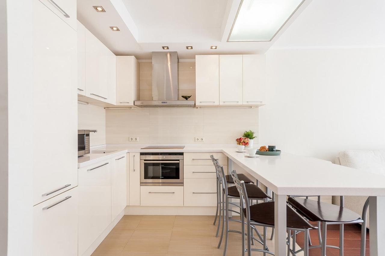 Central Apartment In Gedimino Av By Urban Rent 빌뉴스 외부 사진